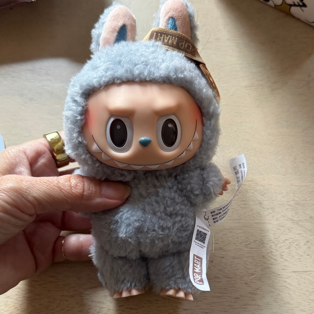 Labubu Macaron Sea Salt Coconut 100% Authentic